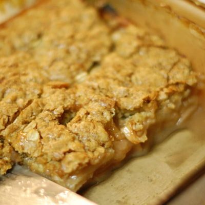 A picture of Grandma’s Apple Crisp